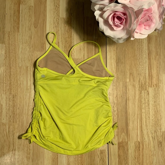 Lululemon Top - Picture 2 of 2